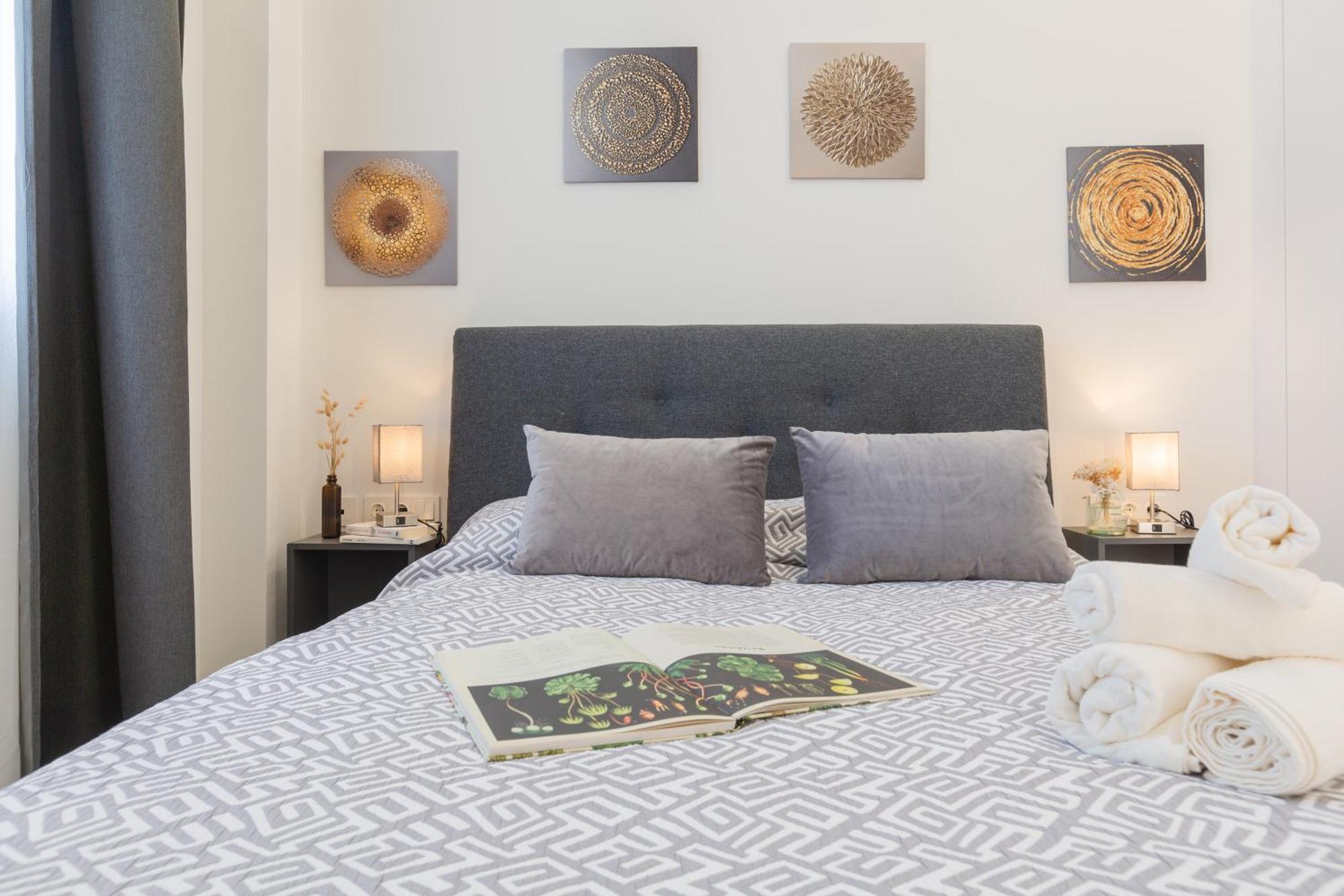 Apartamentos MalagaFlat Luaran gambar