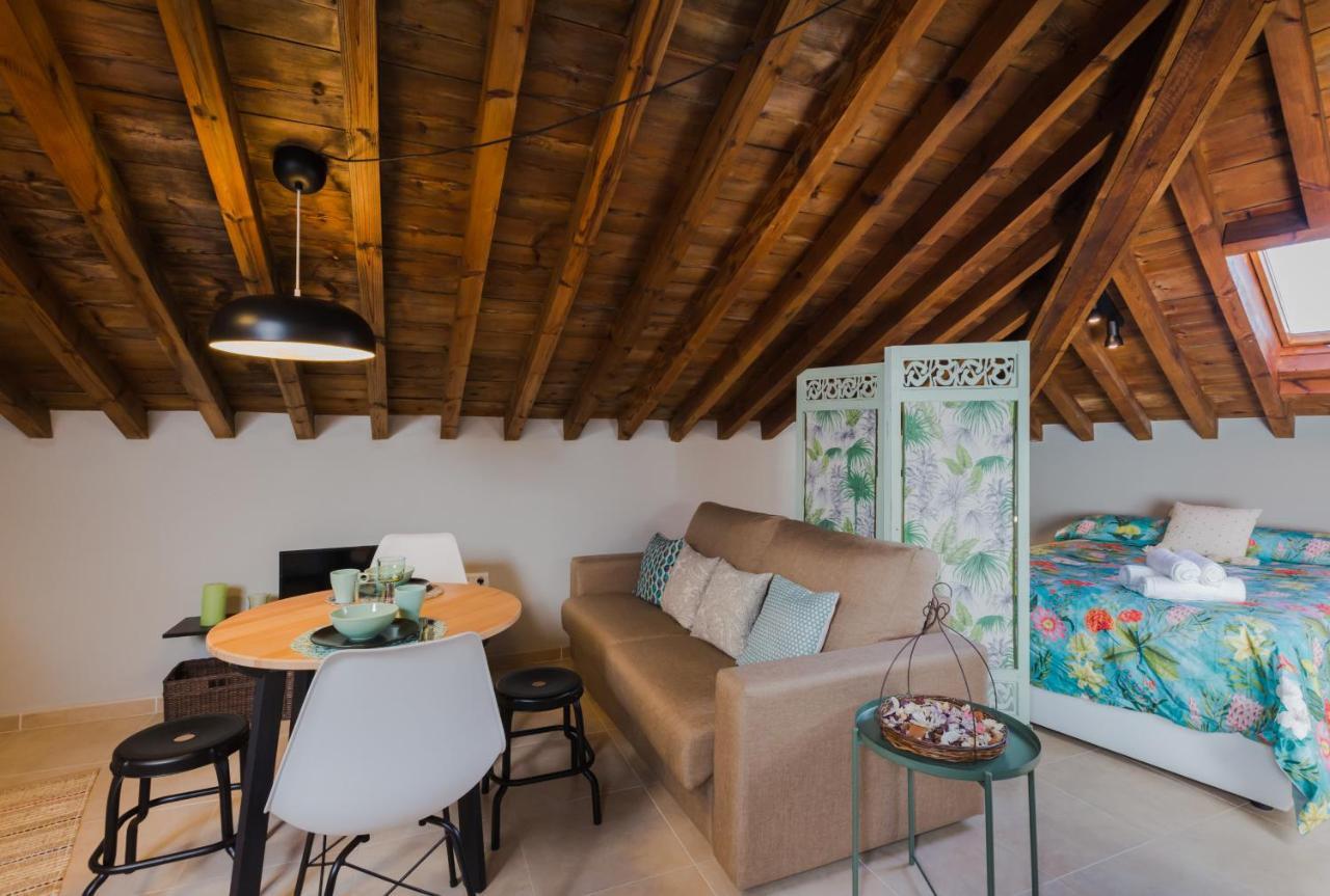 Apartamentos MalagaFlat Luaran gambar